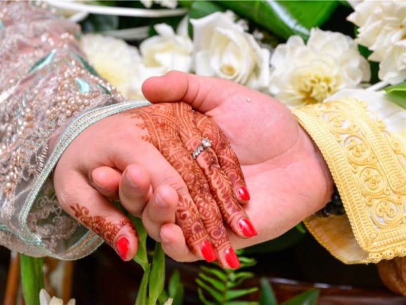 خاتم الشوفة والمراية لدرء العين.. أهم عادات وتقاليد الزواج في الجزائر 