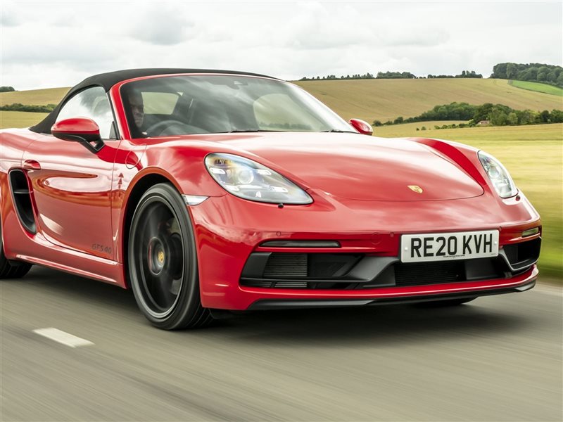 بورشه تنهي إنتاج 718 بوكستر وكايمان استعدادًا لحقبة كهربائية جديدة