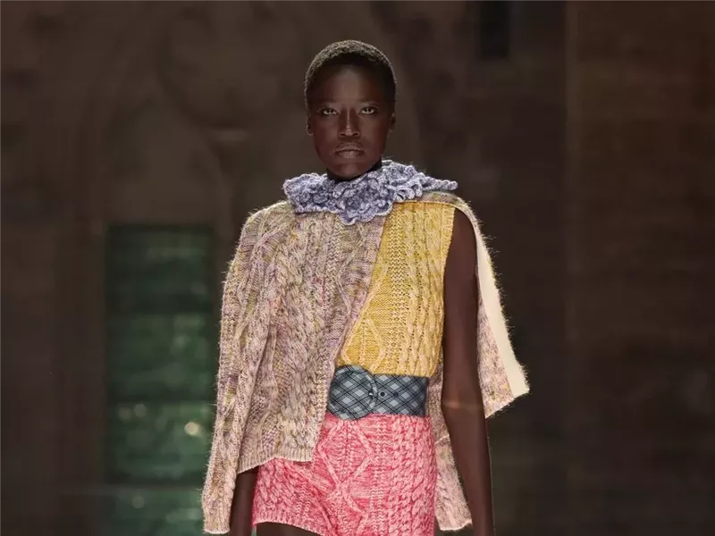 إليكِ مجموعة Louis Vuitton كزور 2026 (صور)