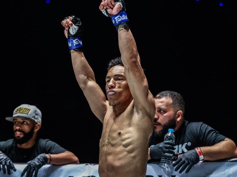 المهدي الجماري يعود إلى حلبة 