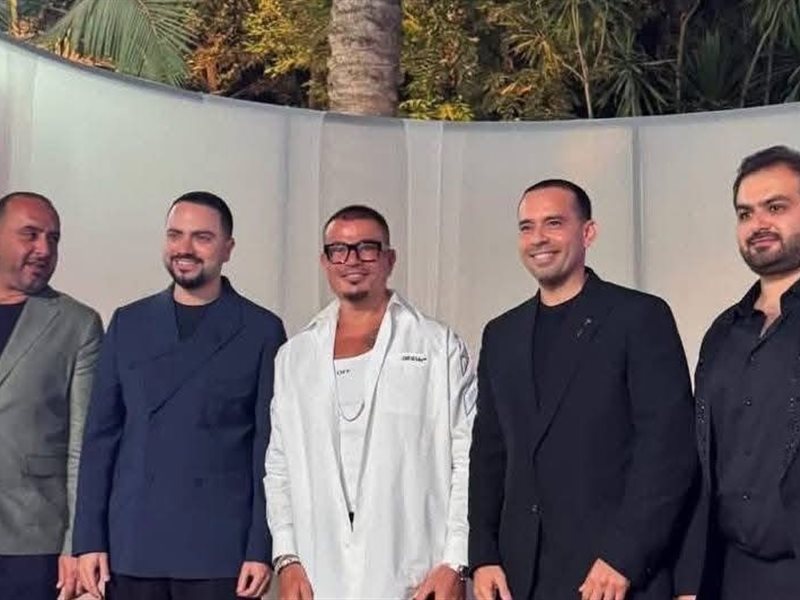 صور .. احتفال عمرو دياب بافتتاح فندقه في التجمع 