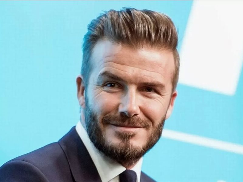 ديفيد بيكهام ينال لقب الفارس رسميًا اسطورة كروية تتوج بالشرف الملكي