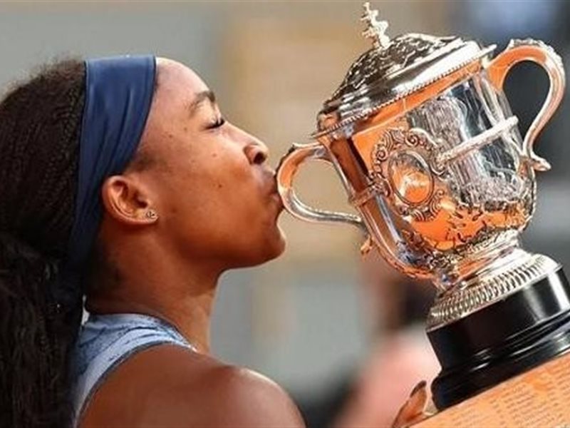 جوف تحرز لقب رولان جاروس بعد مواجهة قوية أمام سابالينكا