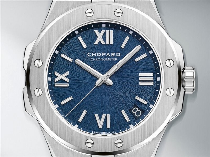 شوبارد تكشف عن ثلاث إصدارات جديدة من مجموعة Alpine Eagle المستوحاة من جبال الألب  