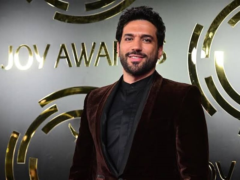 أربع سيناريوهات بانتظار موافقة حسن الرداد