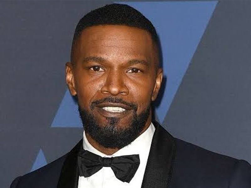 جيمي فوكس يبكي الجمهور برسالة مؤثرة أثناء حفل Bet awards