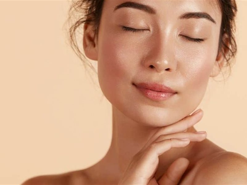 تعاني من انتفاخ الوجه؟.. إليكِ طرق سريعة وفعالة تخلصك منها 