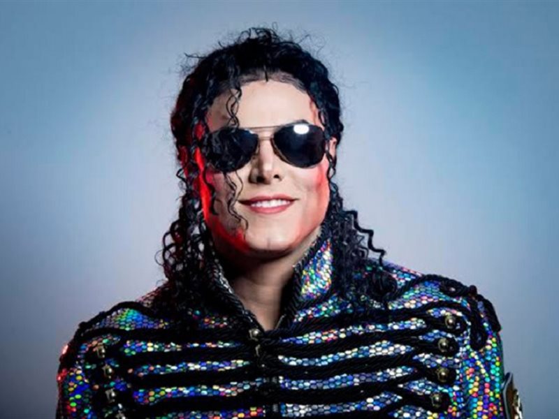 سبتمبر المقبل .. رودريجو تيزر يحيي ذكرى مايكل جاكسون في دبي