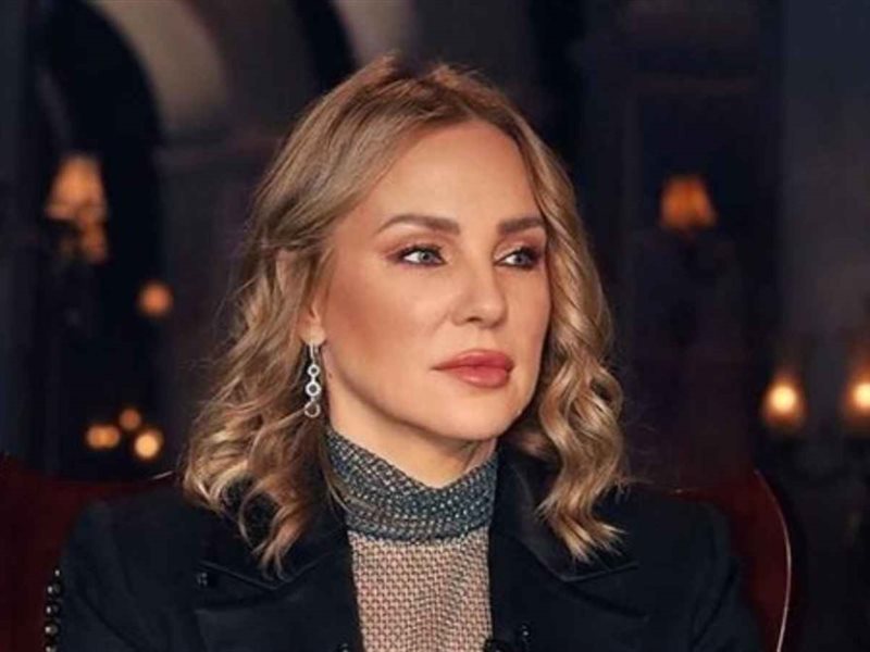 نور عمرو دياب تدعم والدتها وتكشف حقيقة خطوبتها من ياسين رشدي