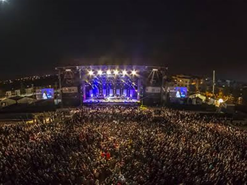 تعرف على أبرز المطربين العرب المشاركين في موازين 2025