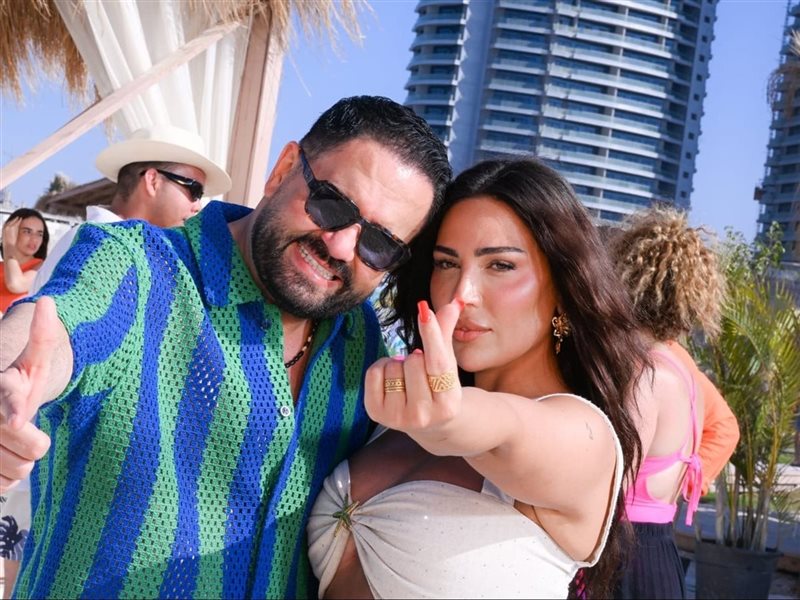 بالصور  ..  تفاصيل 24 ساعة استعراضات غنائية مبهرة ل إدوارد ولولا جفان فى العلمين الجديدة بكواليس 