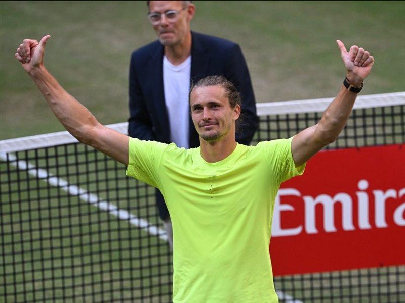 سينر يودع هاله مبكراً بخسارة مفاجئة أمام بوبليك وزفيريف يتأهل لمواجهة مدفيديف