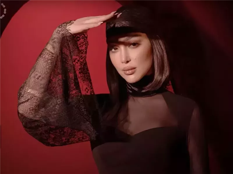 بسمة بوسيل تطرح ميني ألبوم  مكون من 6 أغنيات بعنوان 