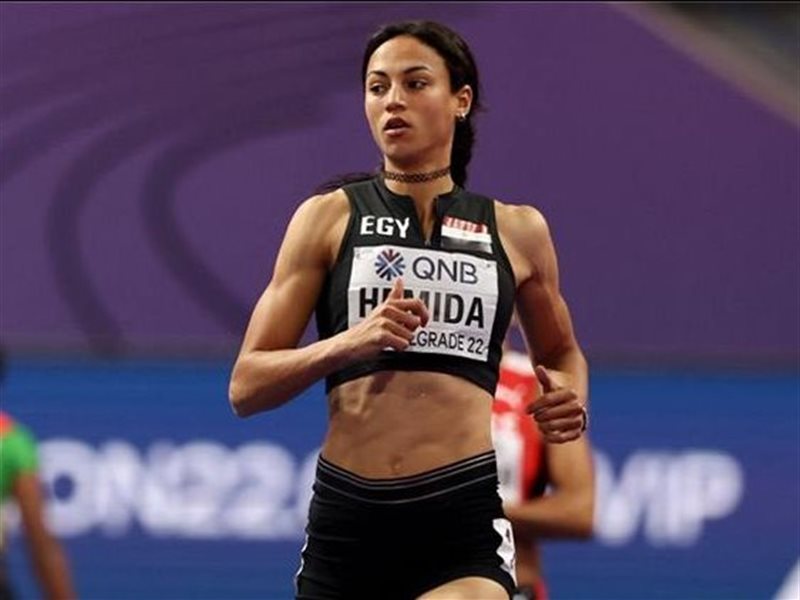 بسنت حميدة تُحقق إنجازًا جديدًا بتحطيم الرقم القياسي وتتوج بذهبية 200 متر في ألمانيا