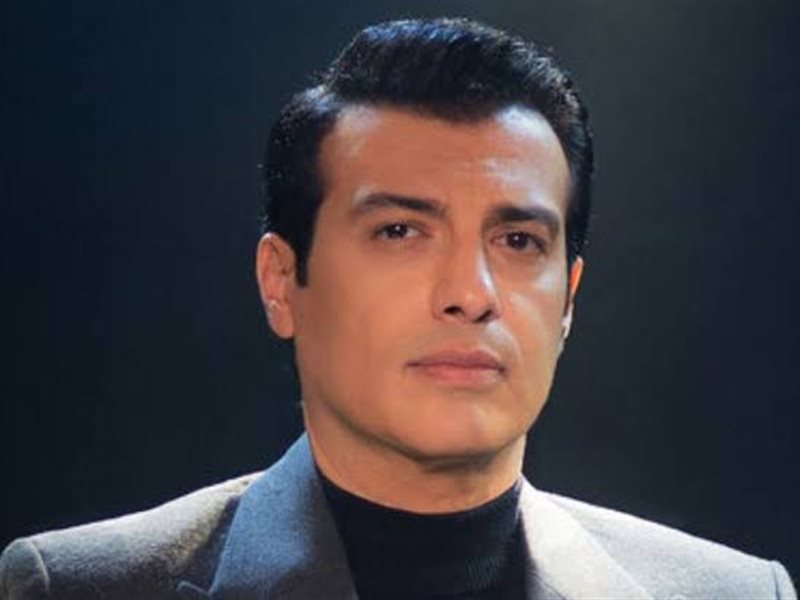 غدا.. إيهاب توفيق يحيي حفلا غنائيا في تونس 