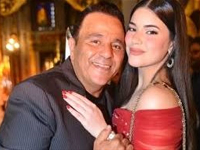 يوليو يشهد أفراح النجوم.. زفاف مينا مسعود، حفيد عادل إمام، وابنة محمد فؤاد في شهر واحد