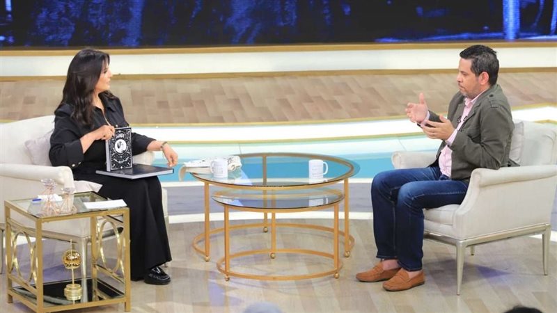 برنامج معكم منى