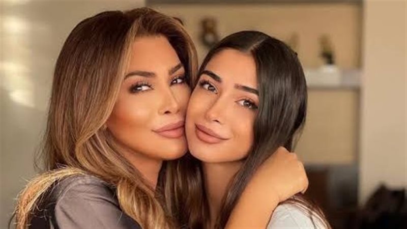 نوال وابنتها