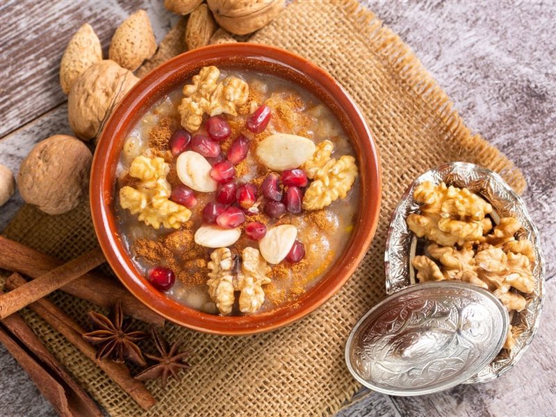 عادات وتقاليد الاحتفال بيوم عاشوراء في الوطن العربي 