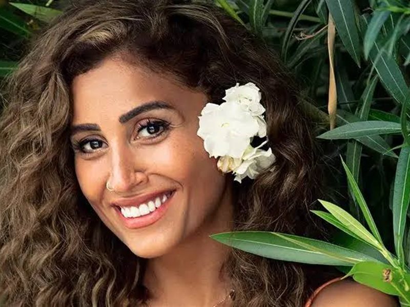 دينا الشربيني ضيفة شرف في حفل توزيع جوائز Enigma السنوي بكاليفورنيا 