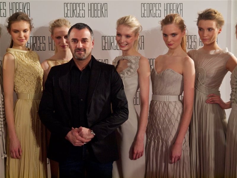 المبدعون العرب يخطفون الأضواء في أسبوع باريس للأزياء الراقية لخريف وشتاء 2025-2026 