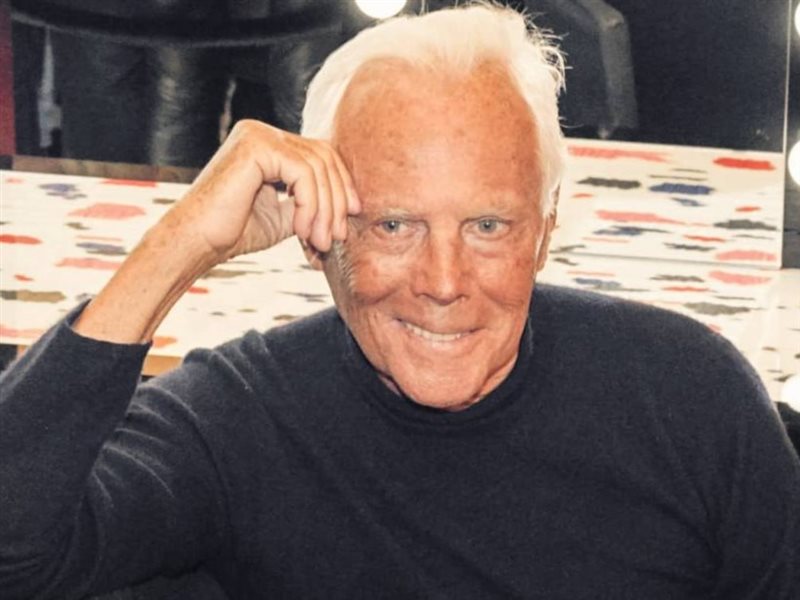 بمناسبة الاحتفال بميلاد مصمم الأزياء العالمي جورجيو أرماني.. إليك أبرز إطلالات النجمات العالميات بتوقيعه 