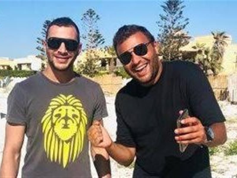 رامي صبري يستعيد ذكرى وفاة شقيقه بكلمات مؤثرة: 