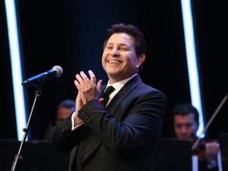 هاني شاكر وراغب علامة ومحمد حماقي يشعلون صيف أغسطس بحفلات غنائية في لبنان والأردن