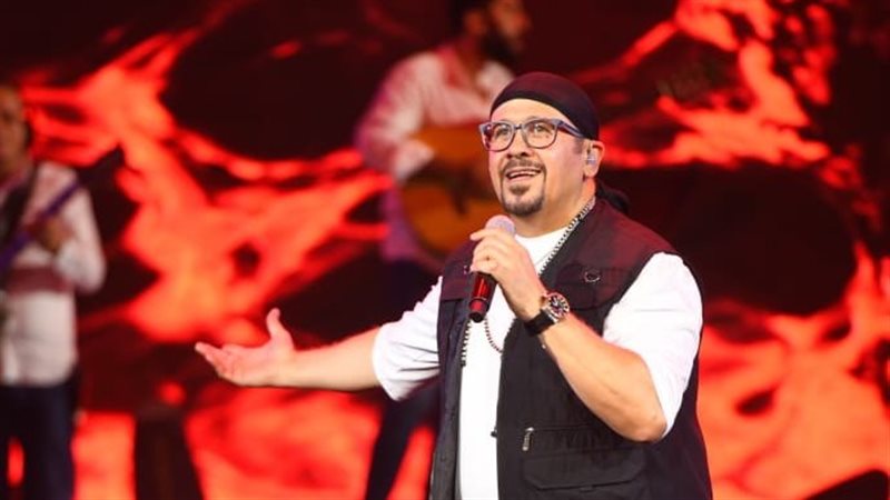 هشام عباس