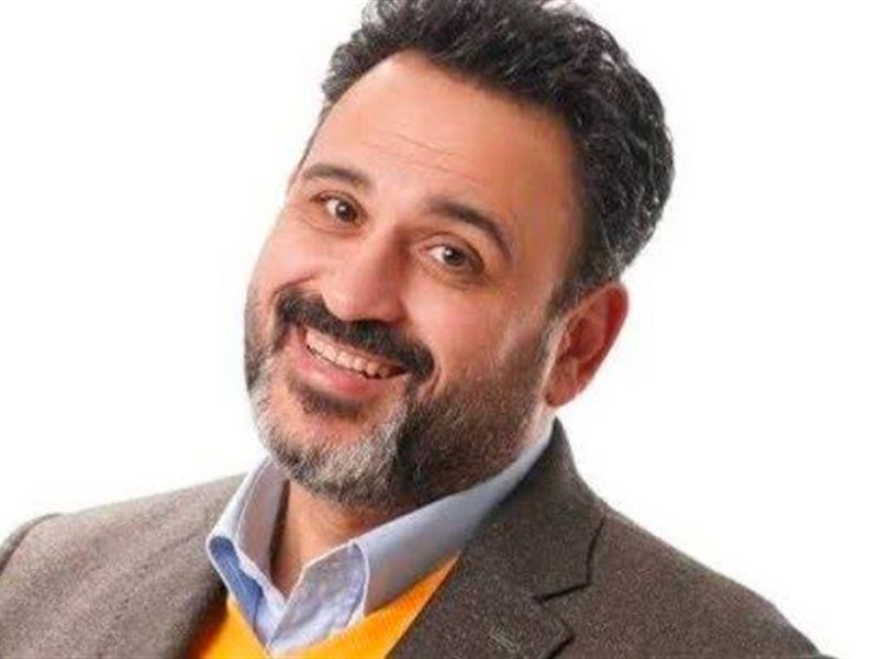 دعابة وراء فيديو انسحاب ‎أكرم حسني من التصوير 