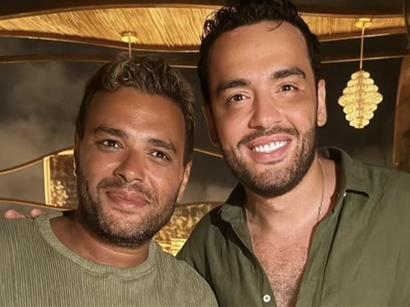 رامي جمال يحتفل بألبوم رامي صبري في عيد ميلاده..صور 
