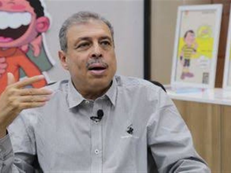 خالد الصفتي عن عرض الملك لير: الفخراني أستاذ وخبرة وفنه بلا افتعال