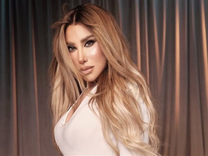 نجوى كرم توجه رسالة لـ لطيفة قبل حفلها في قرطاج