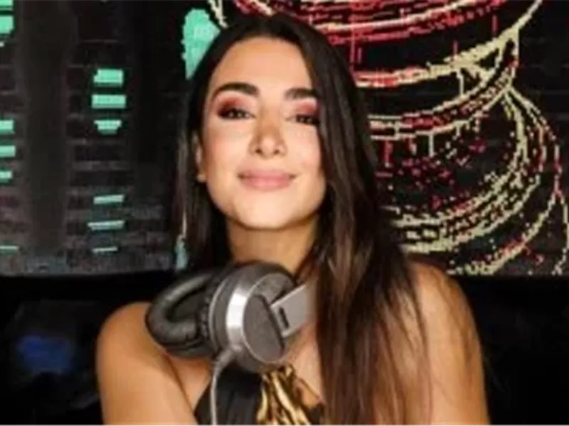 منها موسيقى 