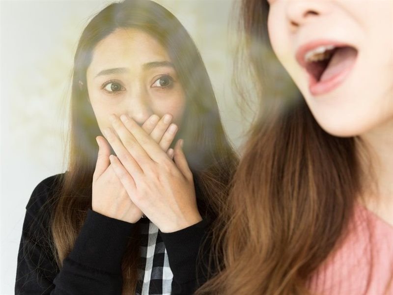 ماذا تقول رائحة فمك عن حالتك الصحية العامة؟ 