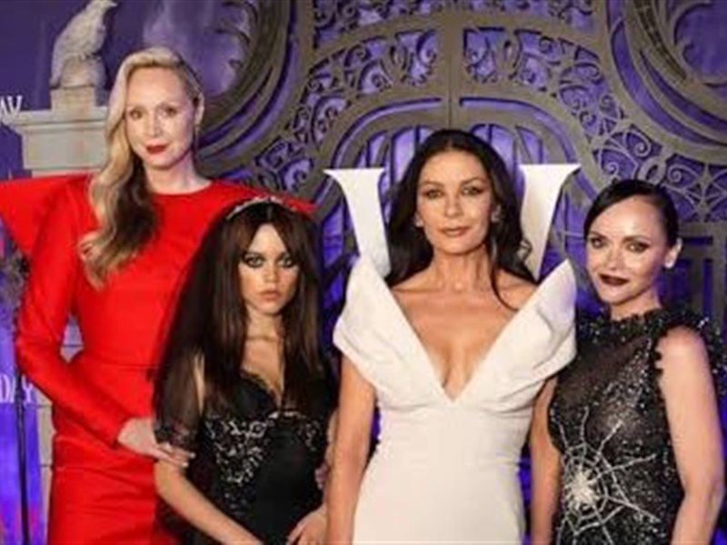 تعرف على جديد نتفليكس في أغسطس.. 3 عناوين جديدة من بينها مسلسل لـ كاثرين زيتا جونز 