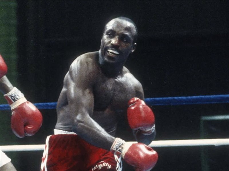 رجل الملاكمة الذي حوّل الألم إلى رسالة وفاة دوايت محمد قاوي بعد صراع مع الخرف