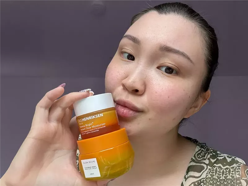 أفضل كريمات الترطيب الغنية بفيتامين C لإشراقة صحية ومشرقة للبشرة