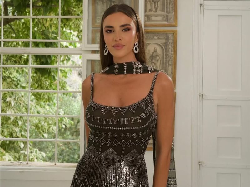 زين قطامي تخطف الأضواء في أول ظهور لها بعد زواجها من نجل المصمم العالمي إيلي صعب