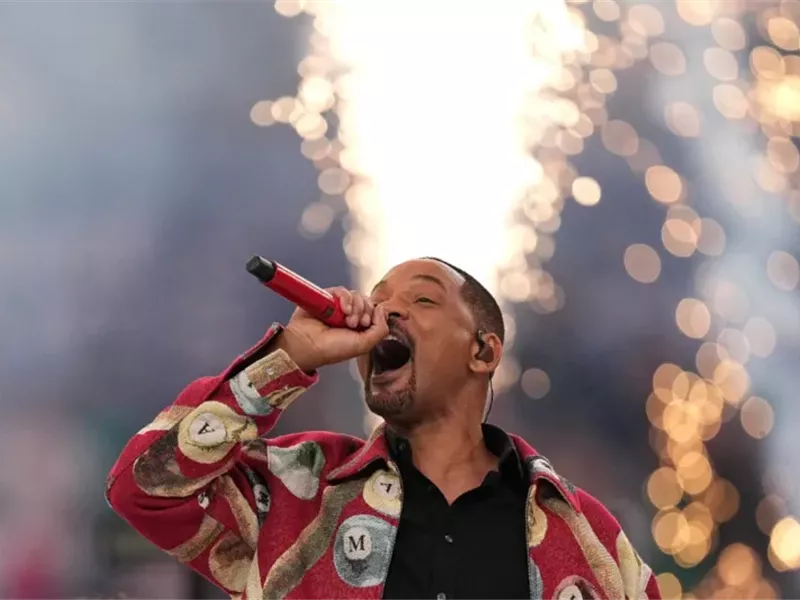 ويل سميث يقدّم أول حفلاته بالدنمارك ضمن جولته العالمية