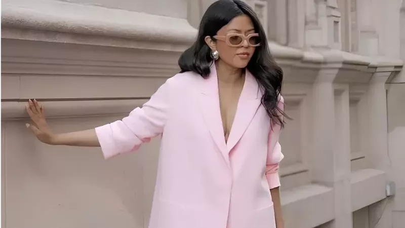 Pinky powder