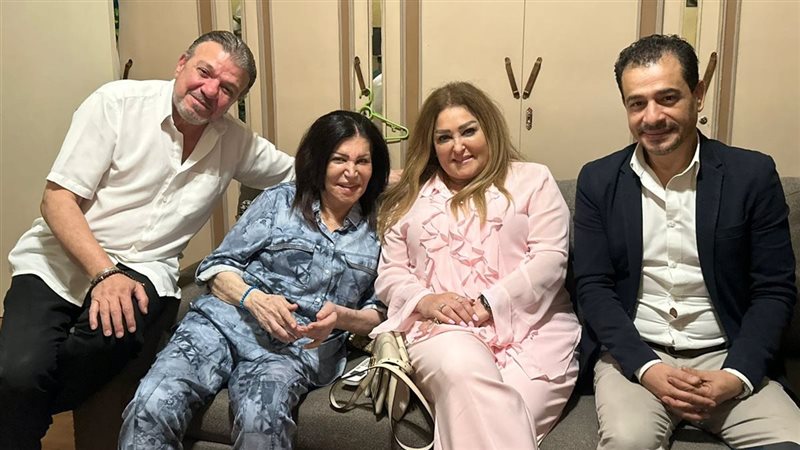 وفد من نقابة المهن