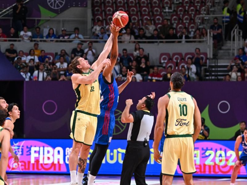 أستراليا تضرب موعد في نصف النهائي بعد أداء قوي أمام الفلبين