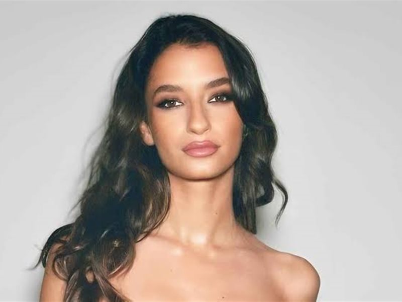 أميرة أديب تنضم إلى وارنر ميوزيك وتطرح أغنيتها الجديدة 