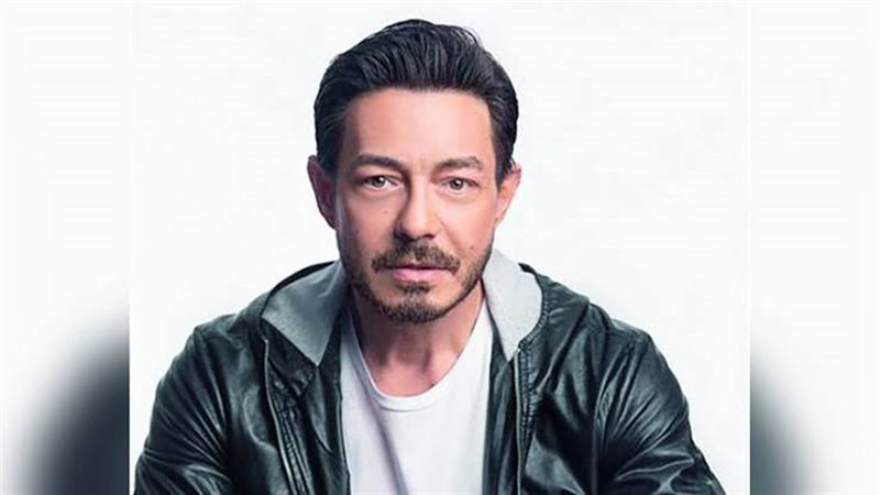 أحمد زاهر