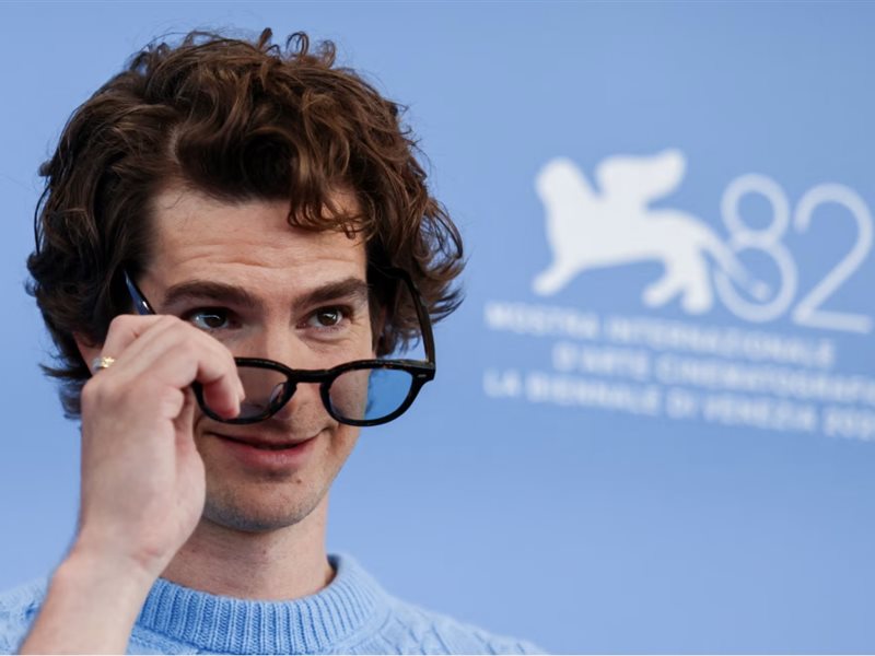 سبعة لقطات تلخص أحداث أول يومين في مهرجان فينيسيا السينمائي 82 