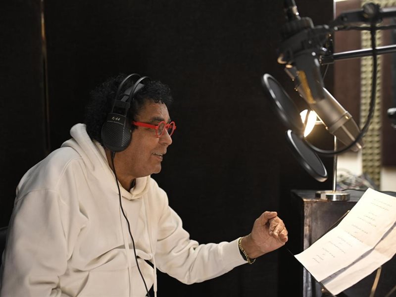 قبل عرض الفيلم بداية من يوم الأربعاء القادم.. محمد منير يصدر أغنية جديدة بعنوان 