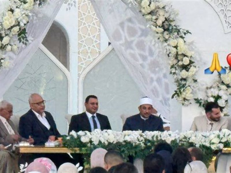 في حفل عائلي.. بيومي فؤاد يحتفل بعقد قران نجله