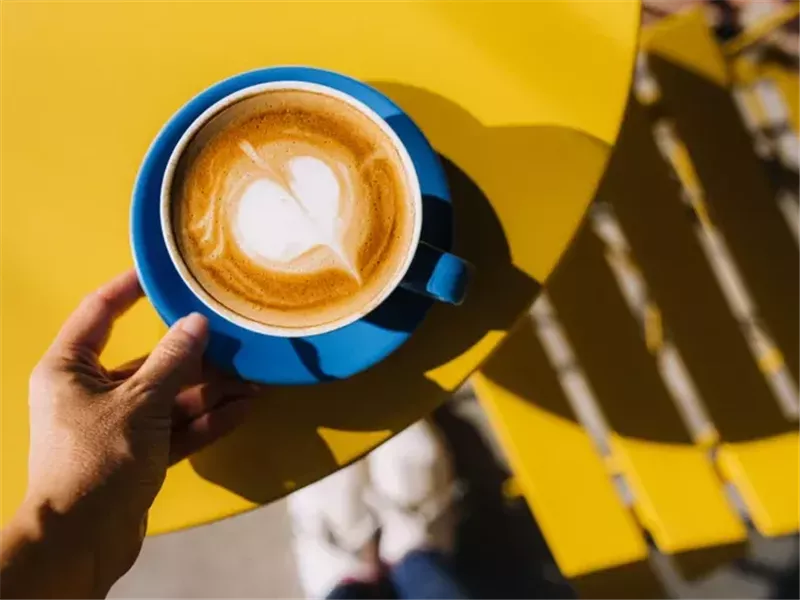 للحصول على الطاقة والهضم والنوم الجيد.. إليك أفضل وقت لشرب القهوة 