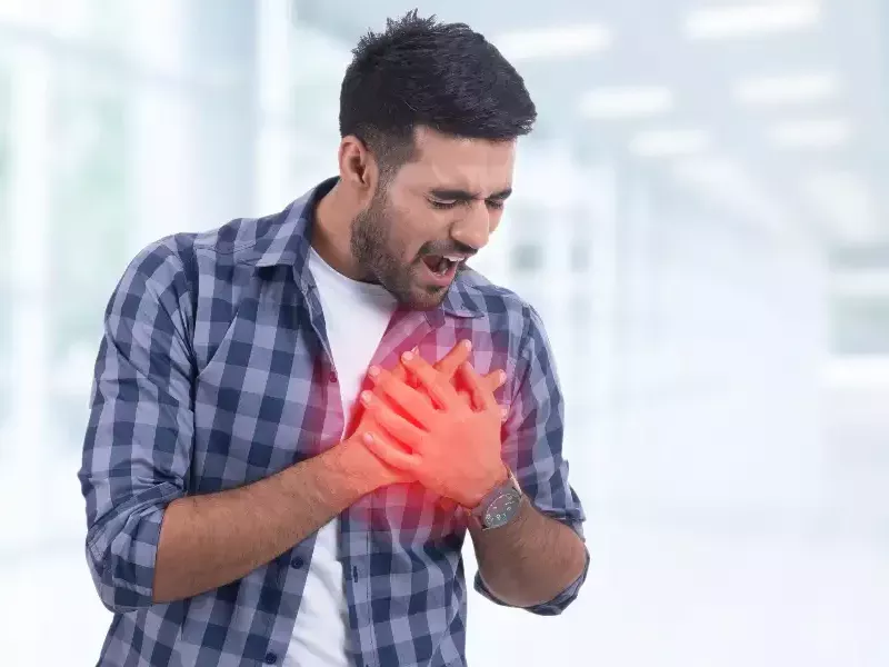 علماء يحددون السبب وراء إصابة الأشخاص 